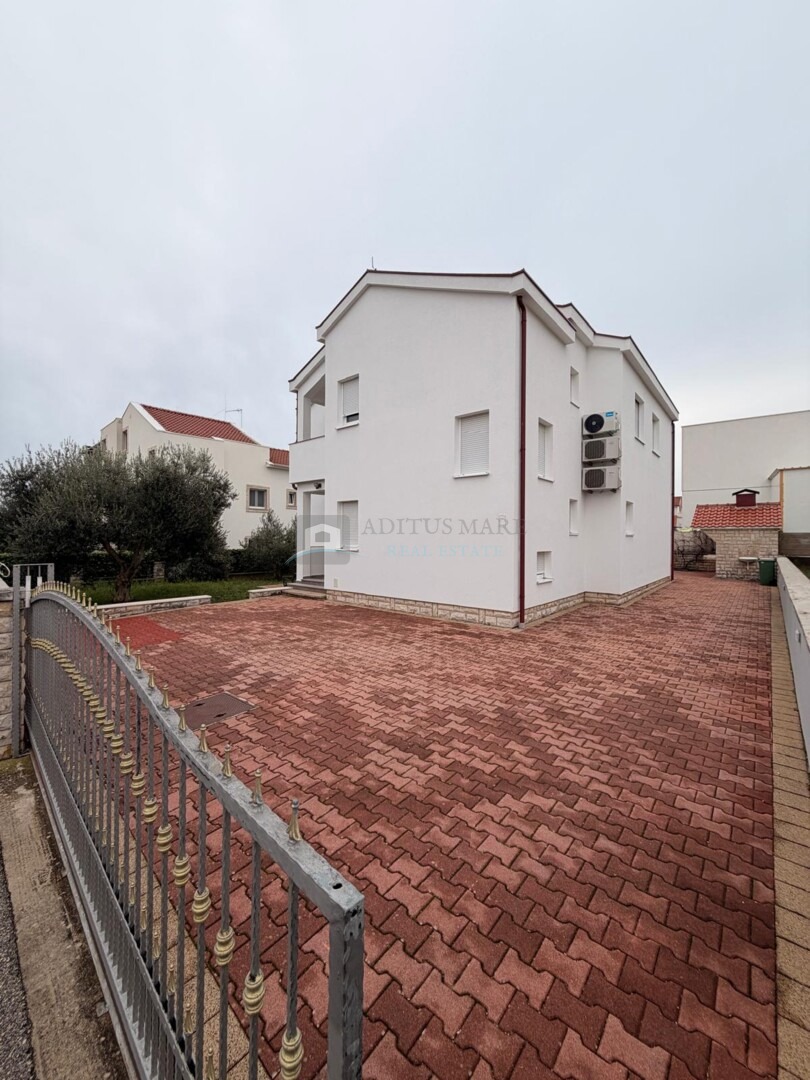 Дом VODICE, 650.000 €