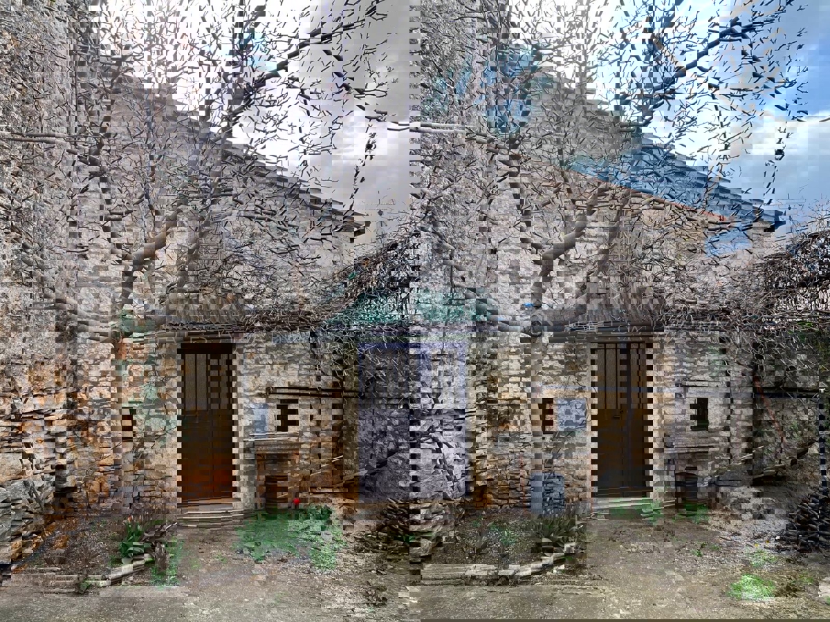 SVETI LOVREČ PAZENATIČKI
