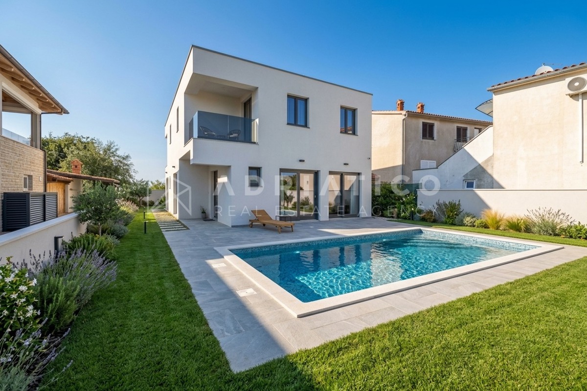 Rovinj, Istrien – Modernes Haus mit Pool in ruhiger Umgebung – 2