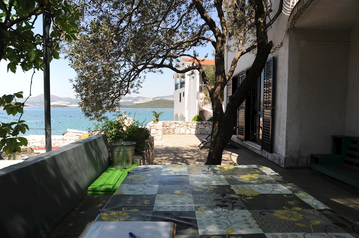 DUBRAVA