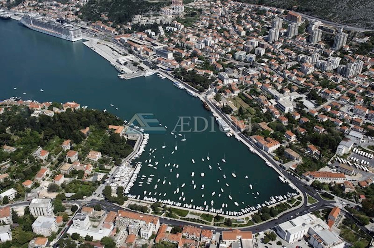 Terreno DUBROVNIK, 280.000 €