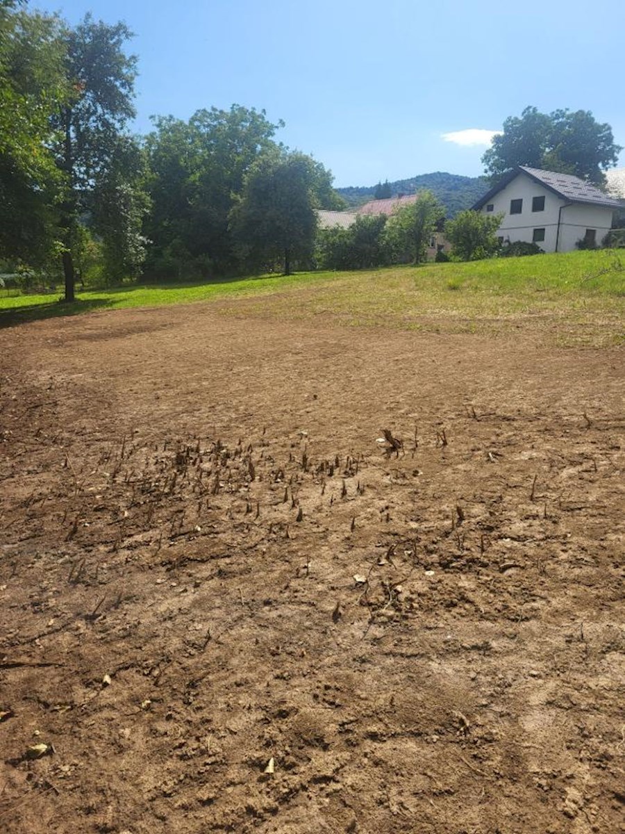 Terreno OGULIN
