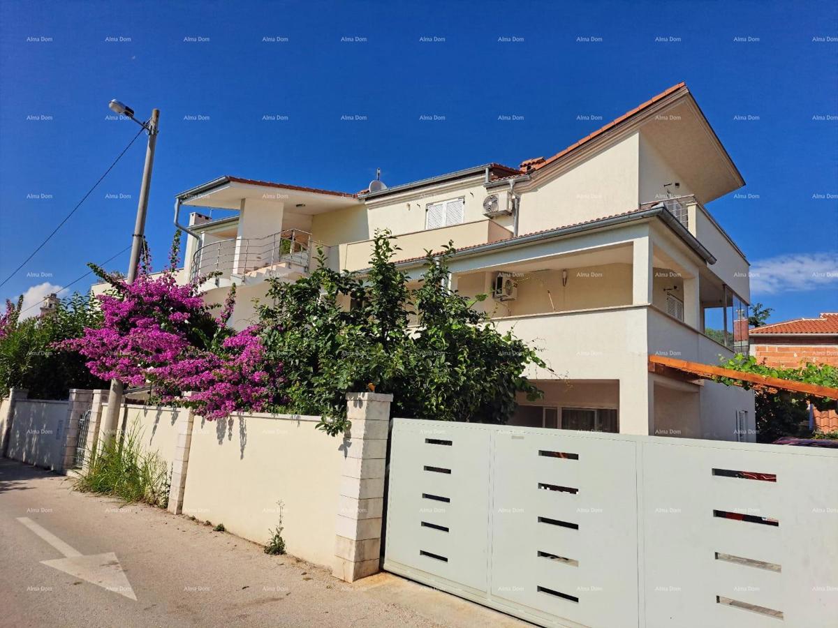 Дом MEDULIN, 700.000 €