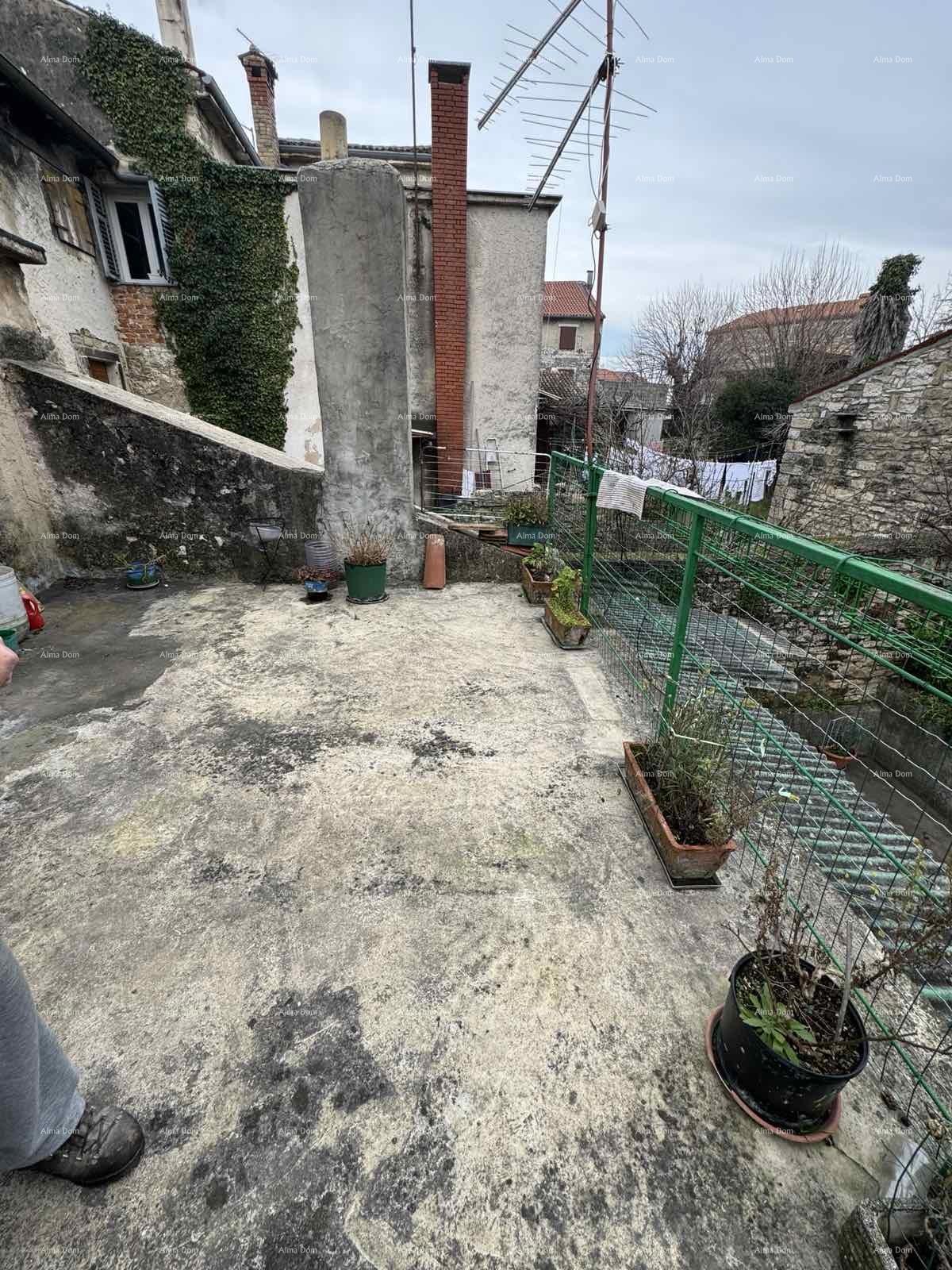 BUJE