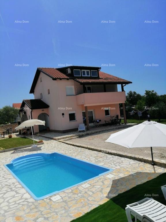 Casa VODNJAN, 399.000 €