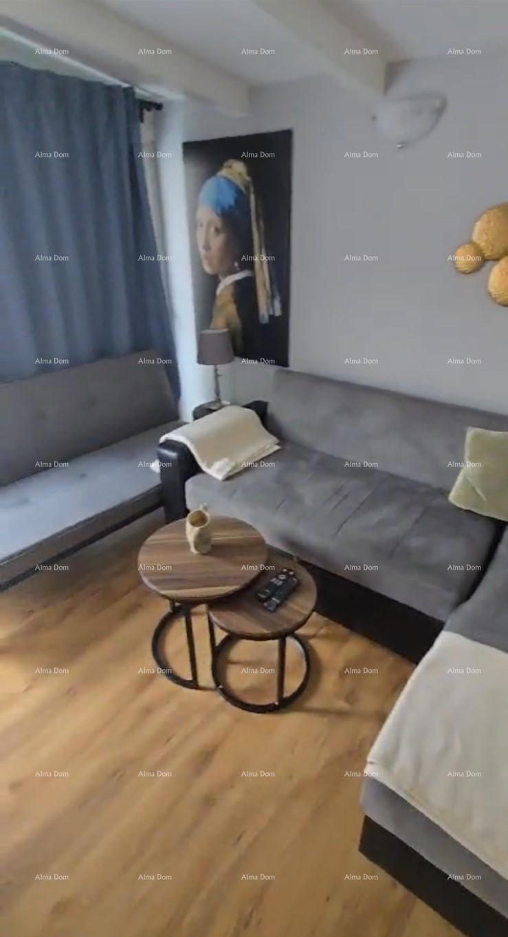 For sale: Apartment 83 m² – Pula, center