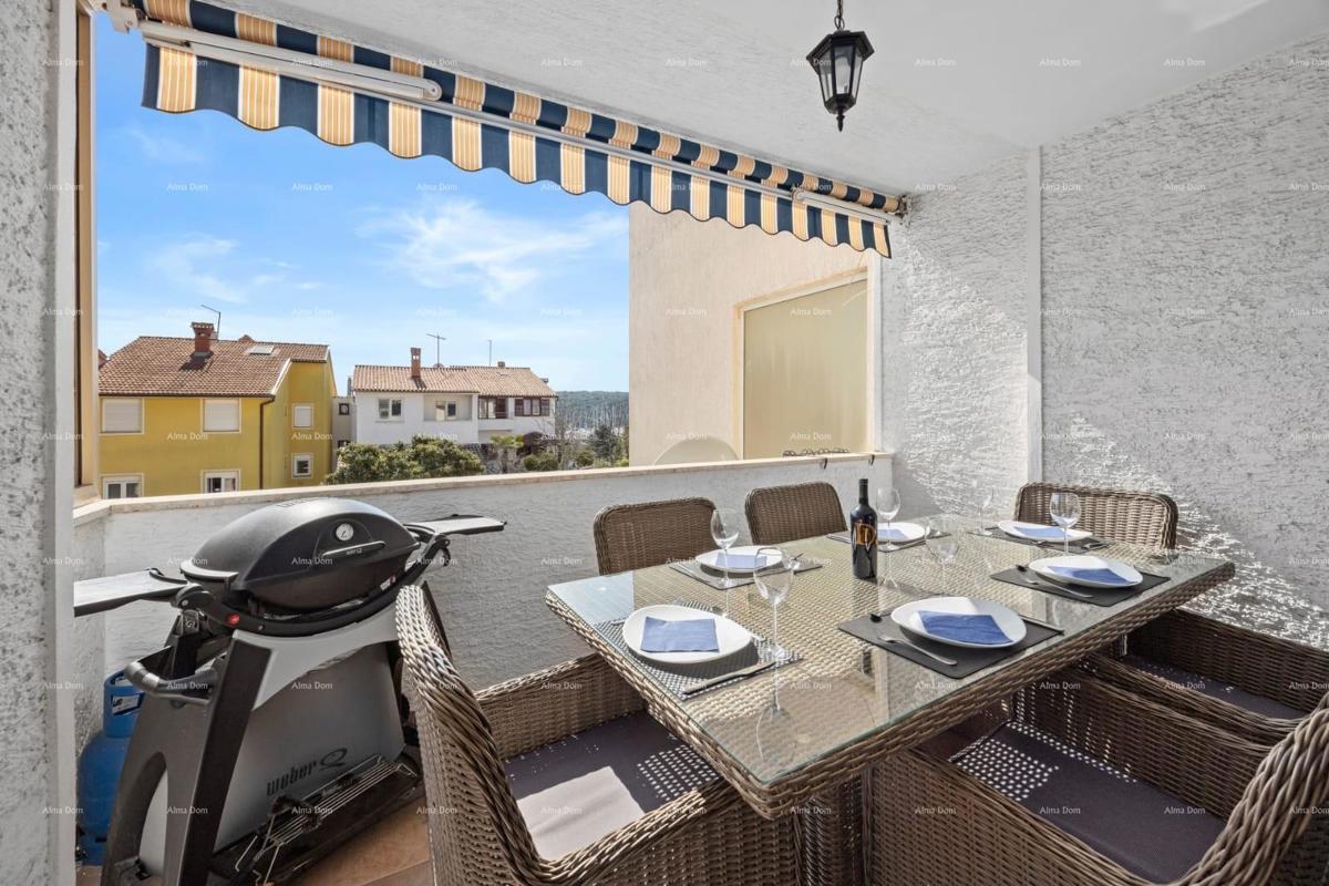 Apartment for sale in a great location, Pula! Veruda Porat