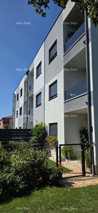 Appartamento PULA, 300.000 €