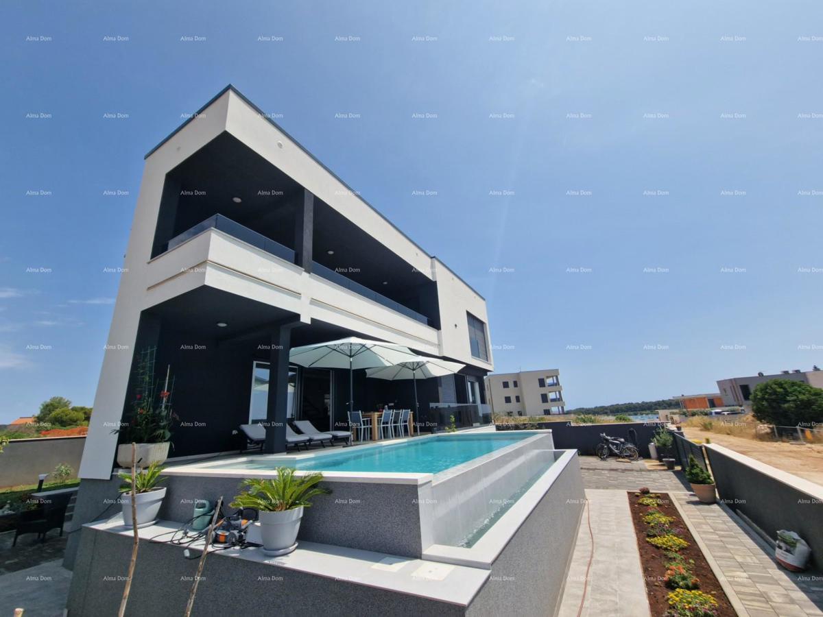 Дом MEDULIN, 1.390.000 €