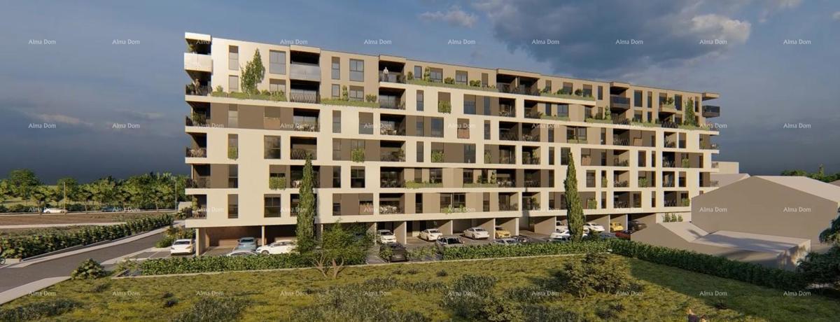 Pula! Multi-family, modern building with an elevator, close to the center.