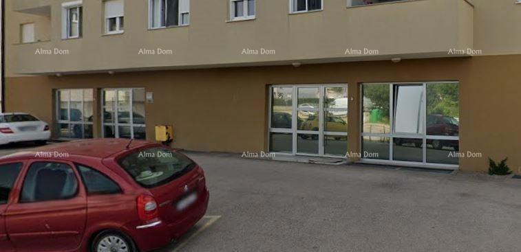 Locale commerciale PULA, 309.000 €