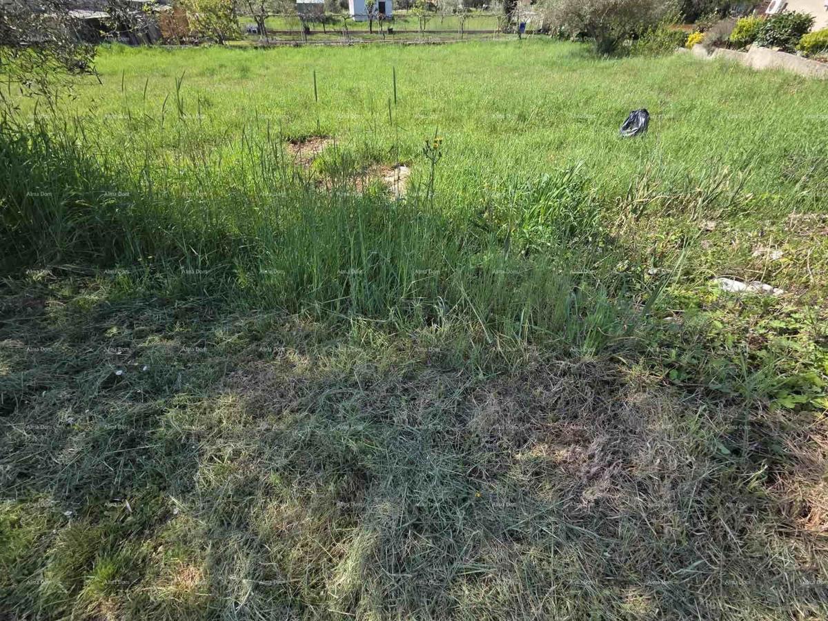 Участок MARČANA, 141.200 €