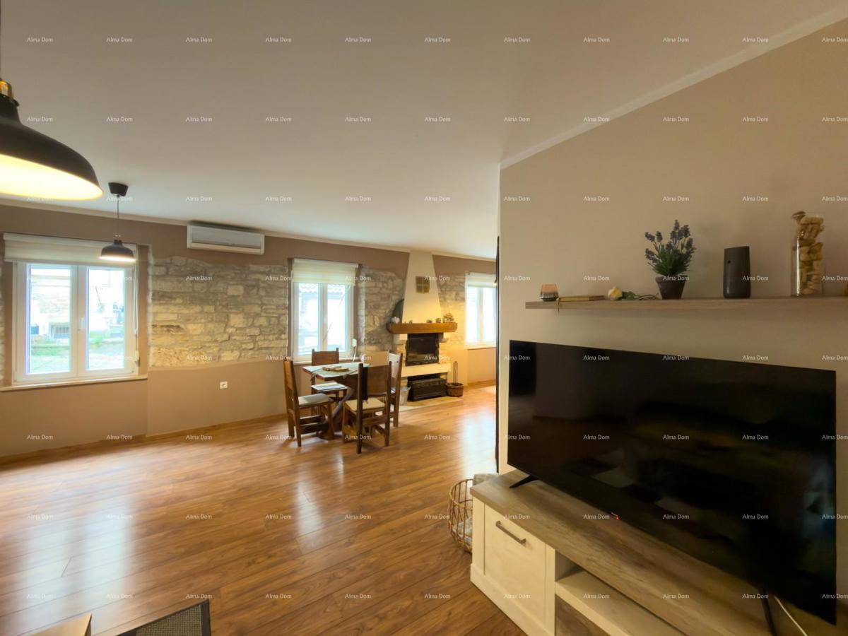 FORUM PEDESTRIAN ZONE. Sale of a beautifully decorated apartment in an attractive location, Pula, city center!