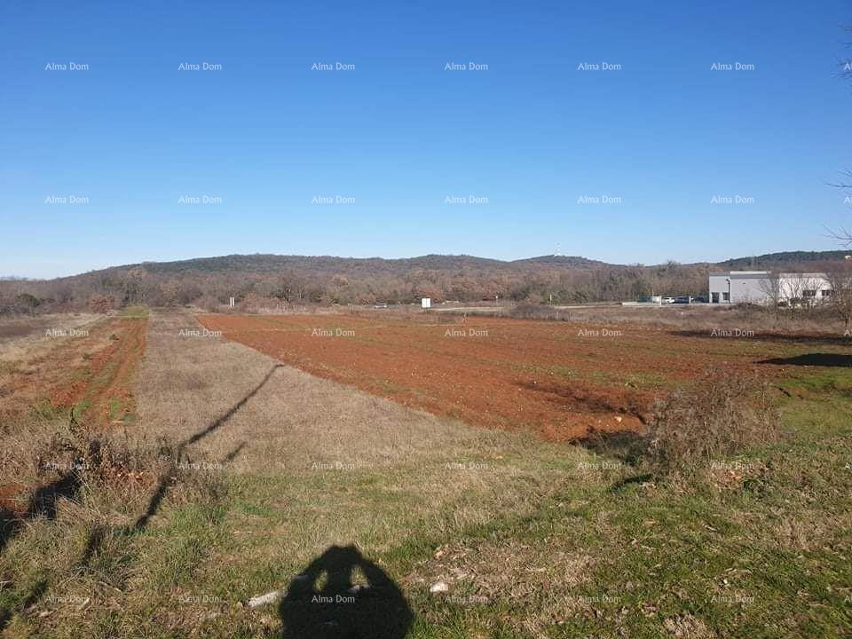 Terreno ROVINJ, 523.400 €