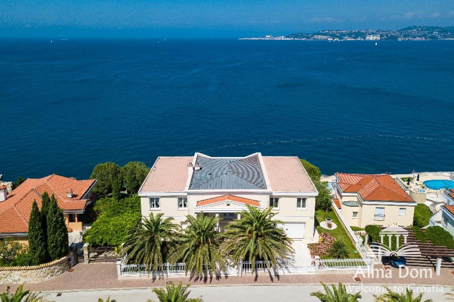 UMAG