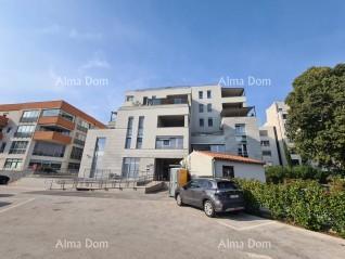 Locale commerciale PULA, 426.930 €