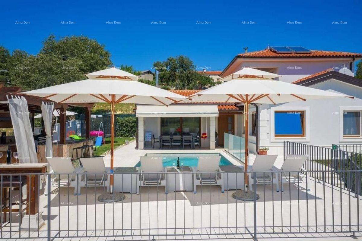 Дом NOVIGRAD, 690.000 €