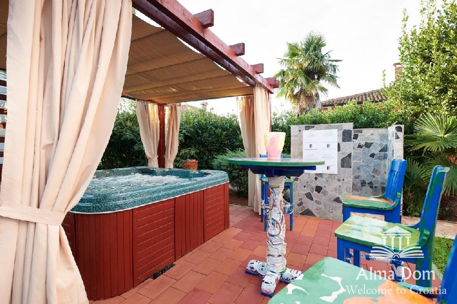 Casa UMAG, 420.000 €