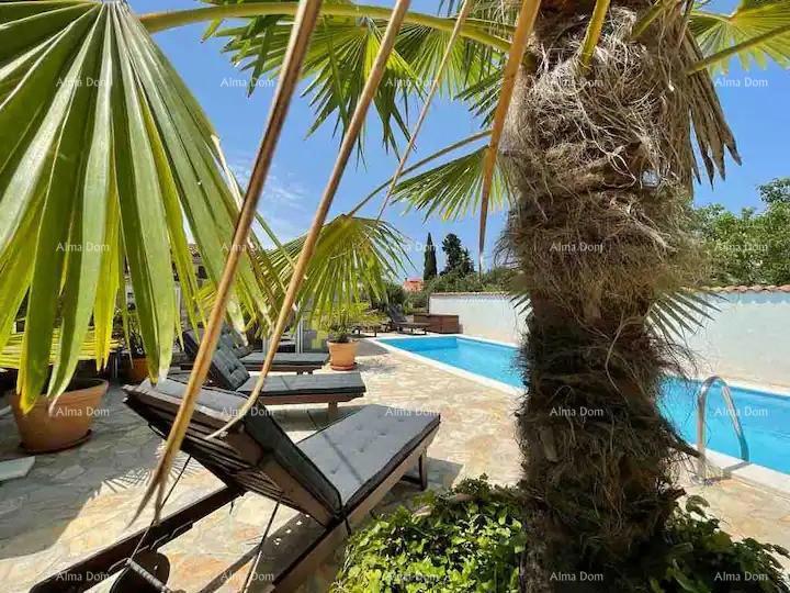 Дом PULA, 575.000 €