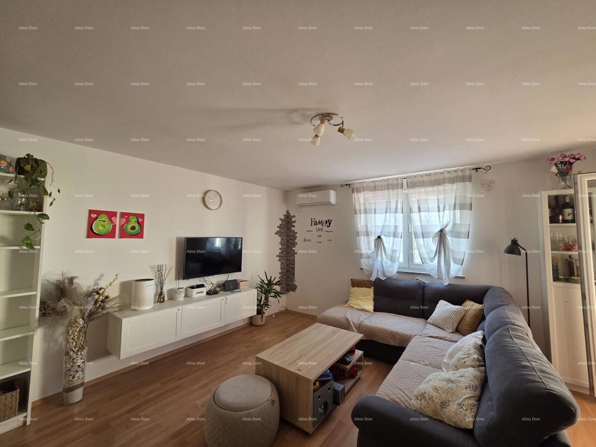 Pula – near Jadreški, Spacious furnished apartment 71.89 m² with parking