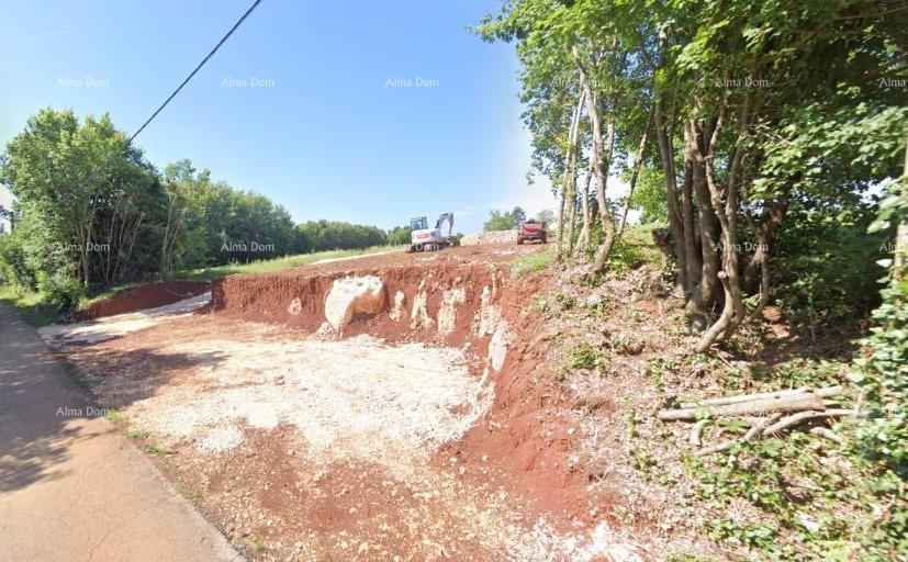 Участок BARBAN, 55.000 €