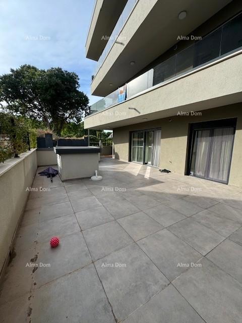 Excellent location, close to the sea, beach, Max City