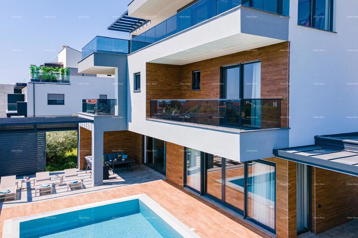 Casa FAŽANA, 2.400.000 €