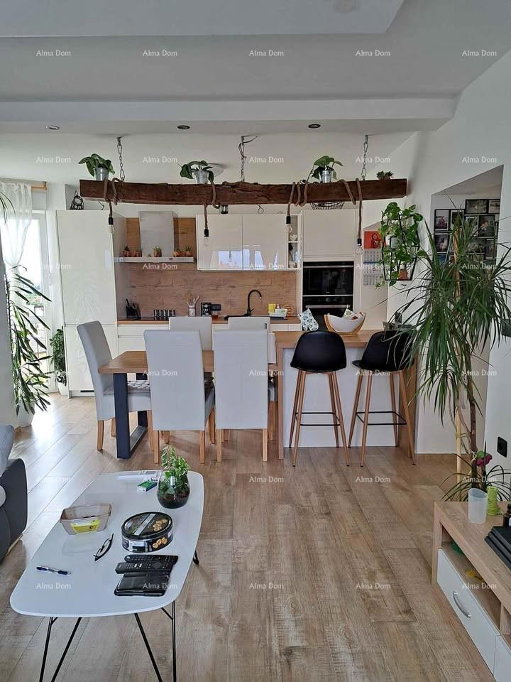 PULA, VIDIKOVAC, RENOVATED APARTMENT 52 m²