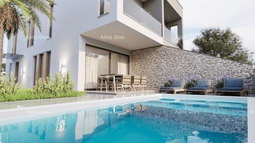 Дом LIŽNJAN, 360.000 €
