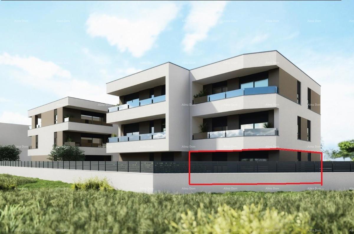 PULA, Valdebek - Prodaja stana u prizemlju s vrtom / D1