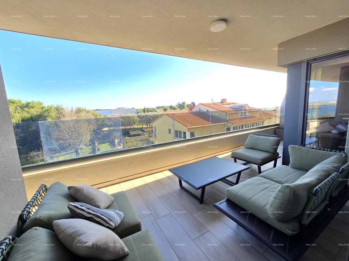 Pula. Stoja. A few minutes to the sea. Luxury new construction! Apartment with a sea view!
