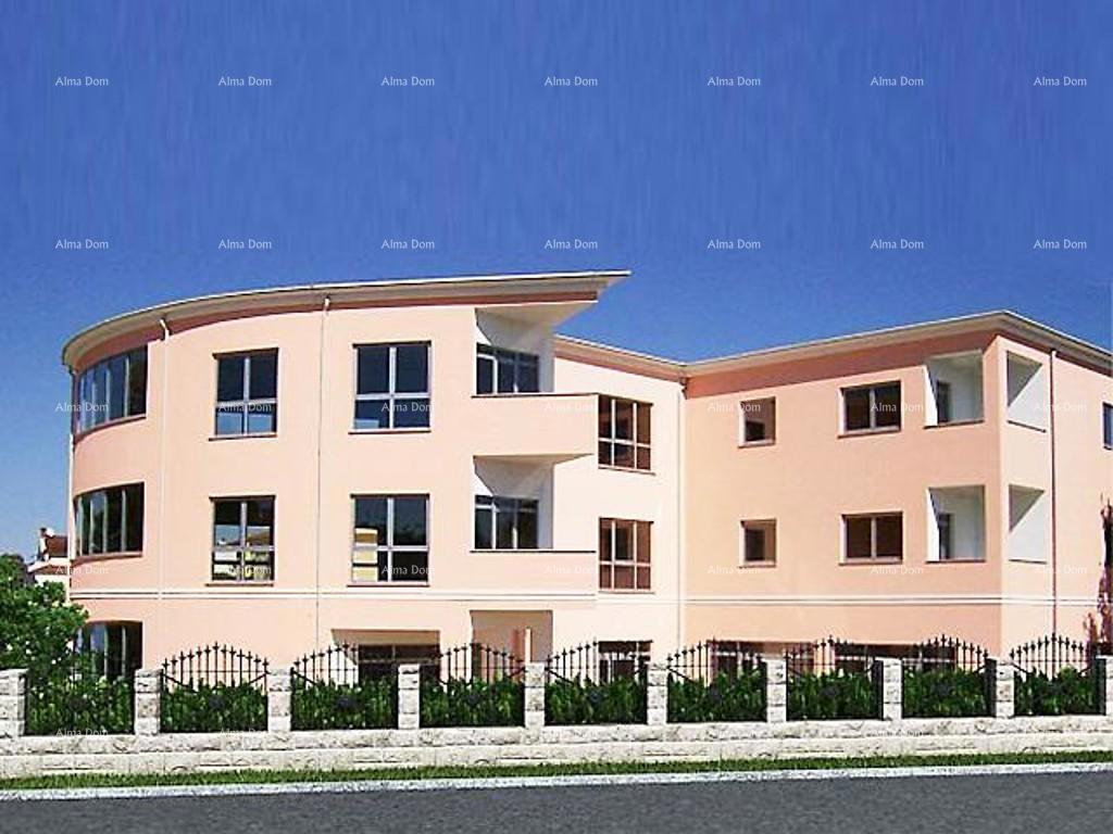 Locale commerciale ROVINJ, 3.024.000 €