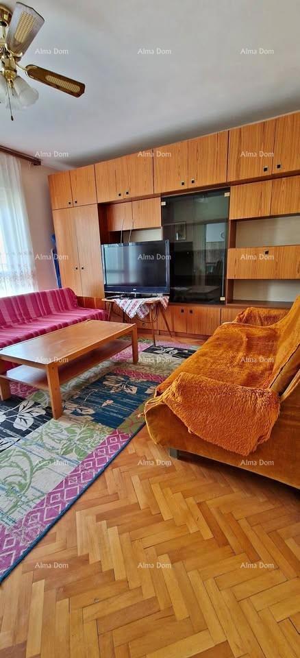 PULA – THREE-BEDROOM APARTMENT OF 98 m²