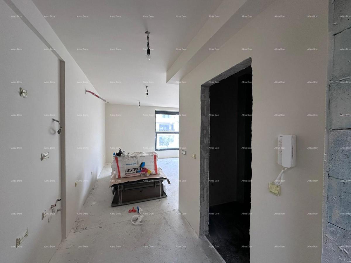 Prodaja stanova u novom poslovno - stambenom projektu, Poreč, J02-zgrada J
