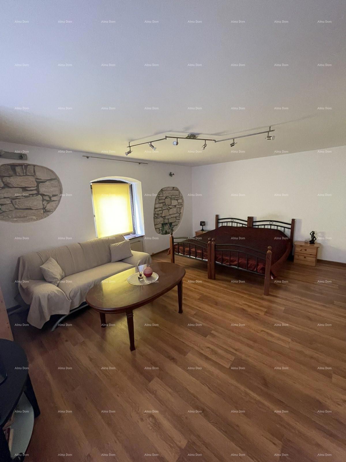 For sale: 44 m² apartment in Pula, near the center and the Arena.
