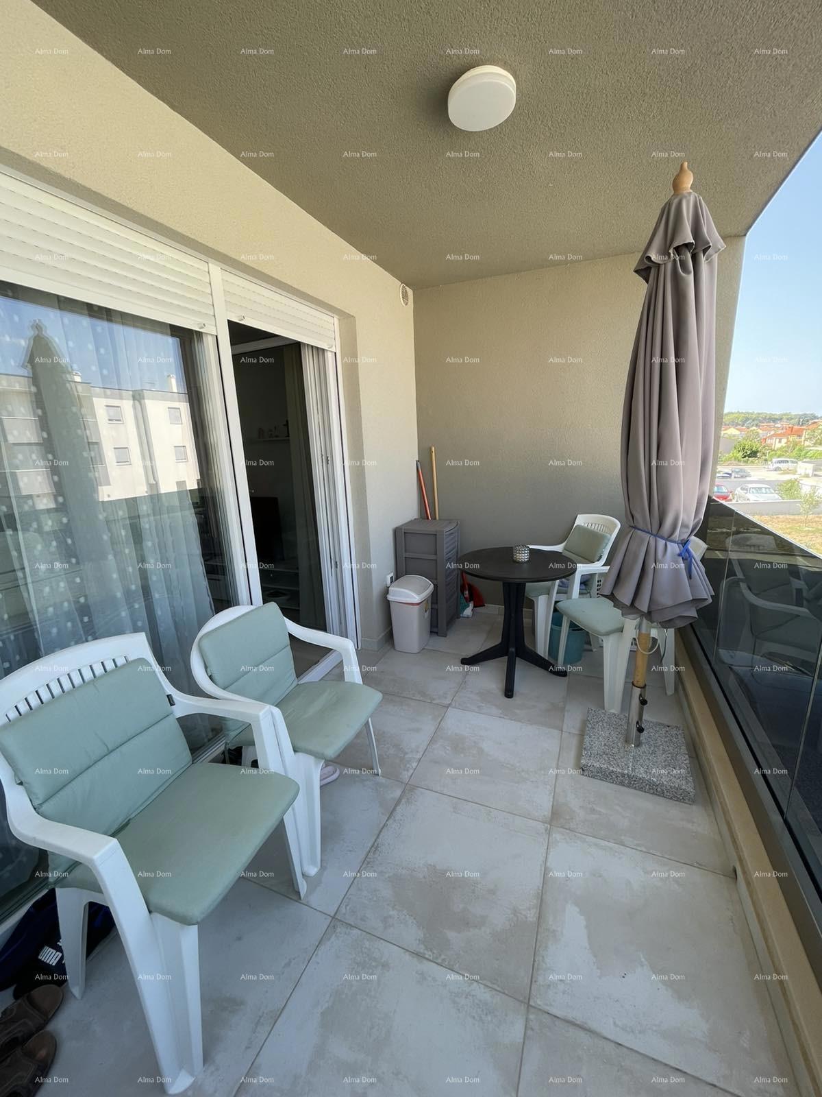 Pula – modern and fully furnished 44 m2 apartment in a new building with a spacious terrace. Istria property for sale.