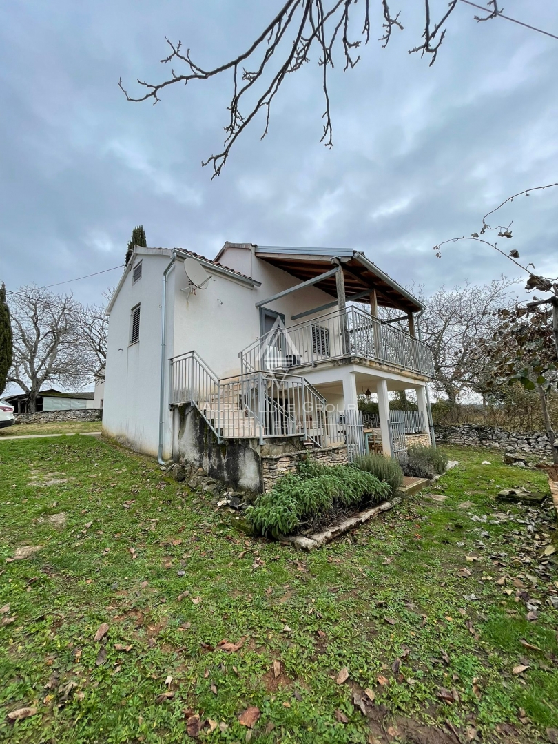 Casa OPRTALJ, 250.000 €