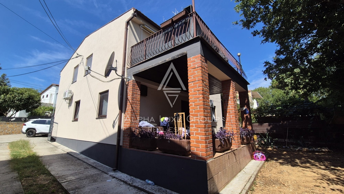 Дом POREČ, 385.000 €
