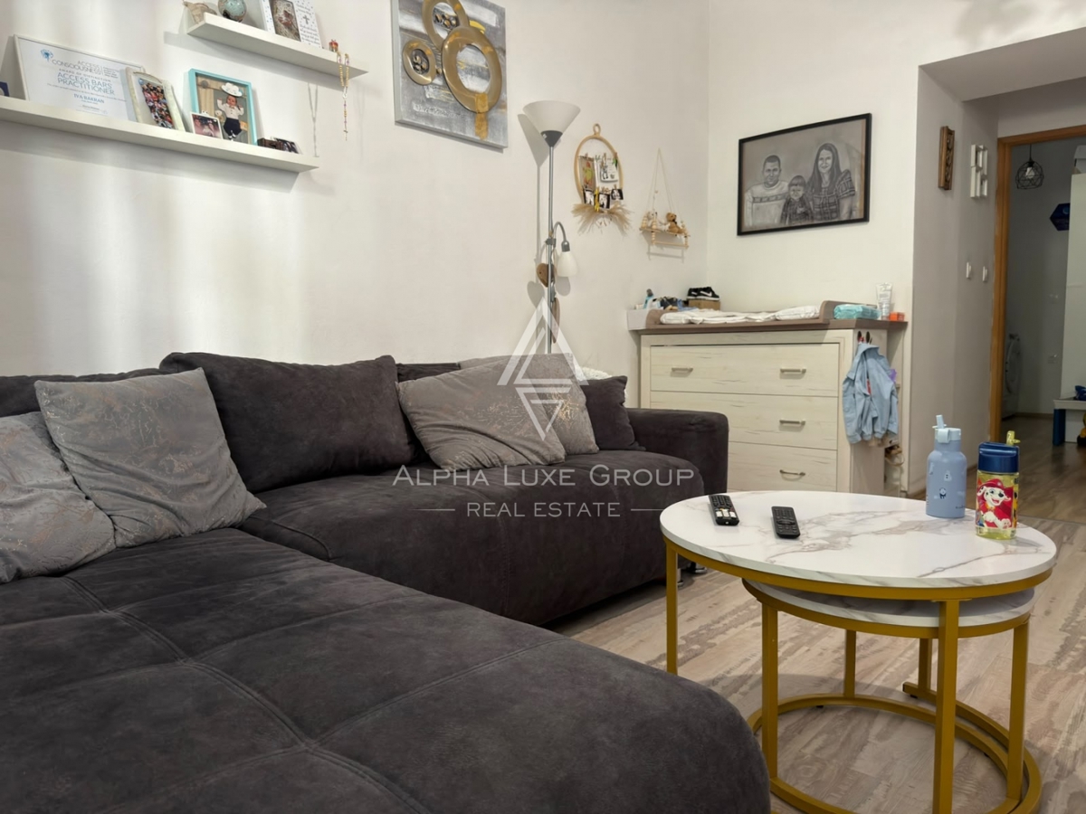 Istra, Pula: Renoviran dvosoban stan od 55 m²
