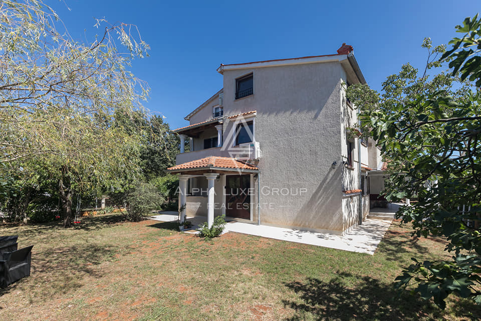 Дом POREČ, 1.245.000 €