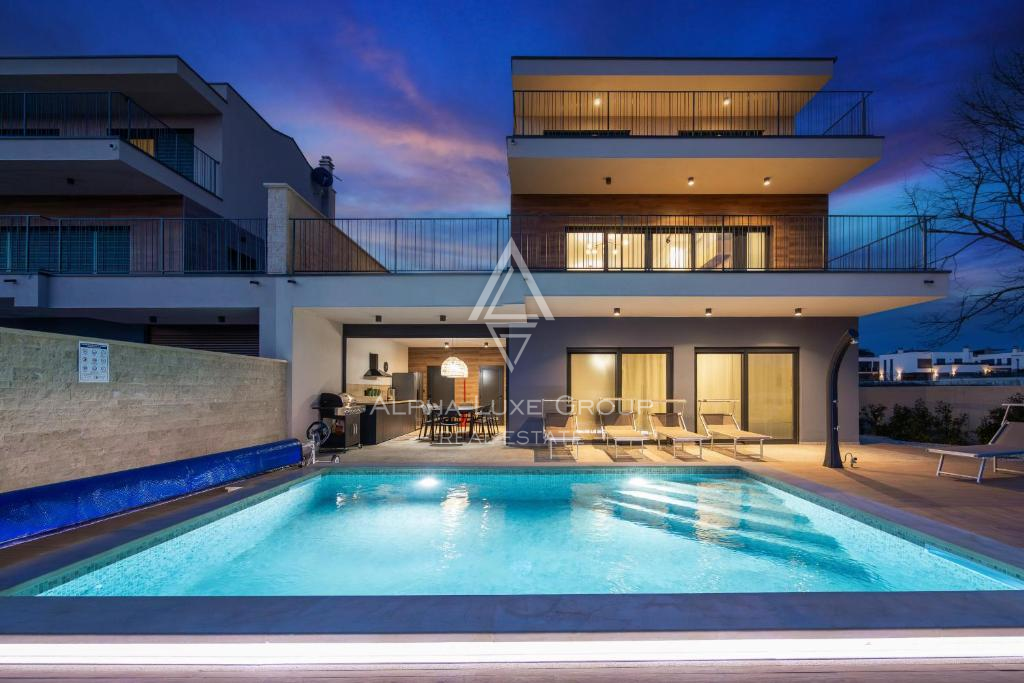 Casa MEDULIN, 799.000 €