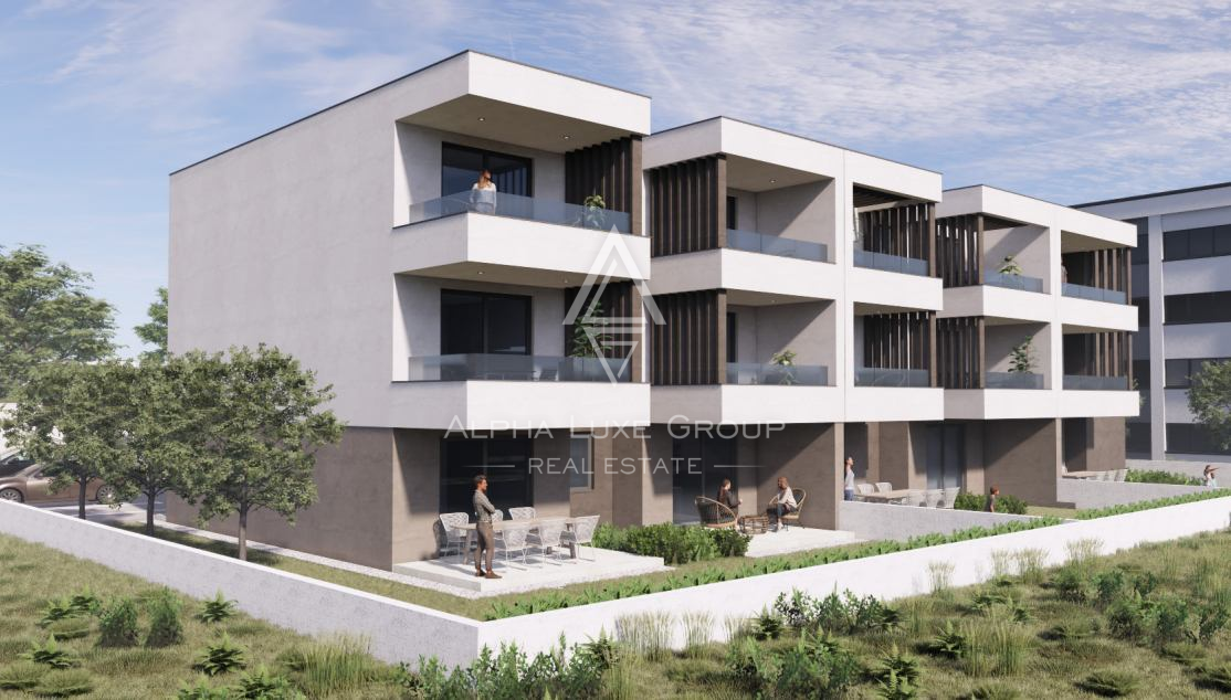 Istria, Pula: Luxury penthouse with garage and terraces