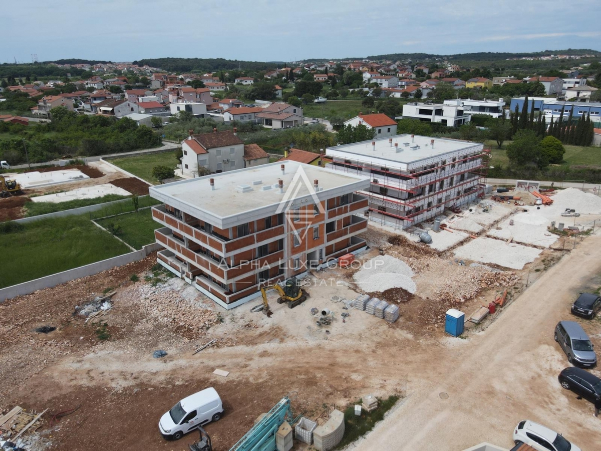 Istria, Pula: Modern apartment with parking space