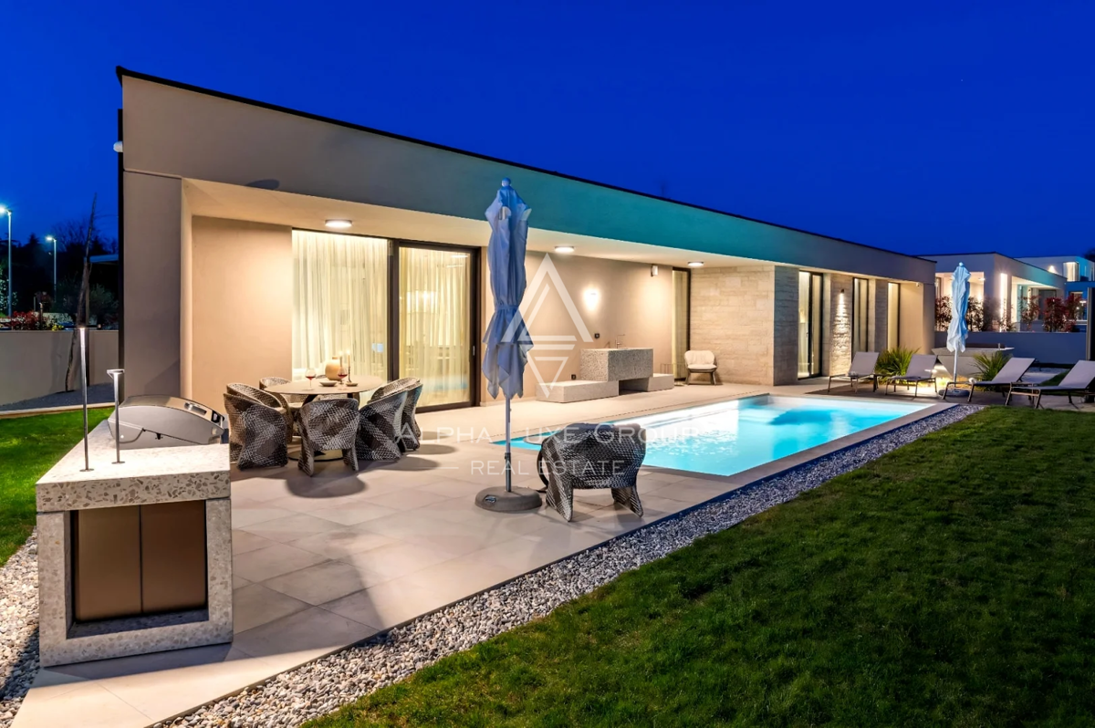 Дом POREČ, 1.350.000 €