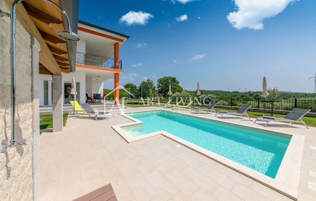 Buje und Umgebung – luxuriöse Villa mit Swimmingpool in ruhiger und schöner Lage – 3
