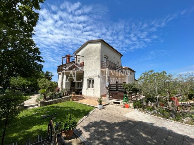 Umag-okolica, Apartmanska kuća na TOP lokaciji 60 m od plaže – 2