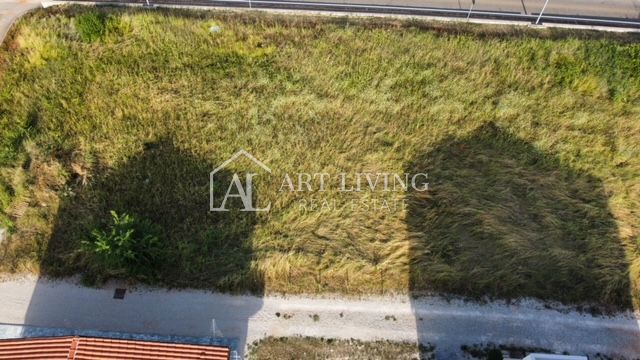Novigrad - okolica, atraktivno građevinsko zemljište 1,5 km od grada i mora. – 3