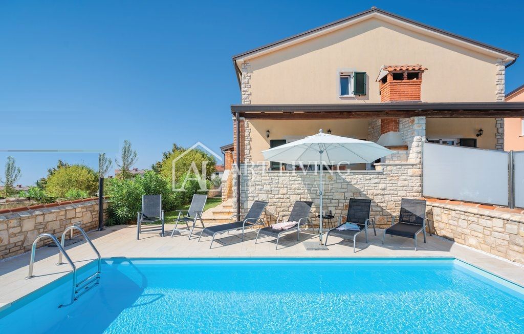 Umag - okolica, vila dvojček na TOP lokaciji 300 m od morja – 2