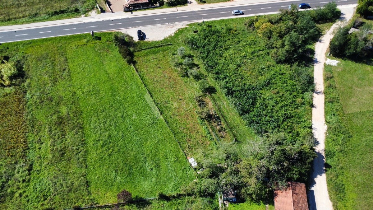 Terreno UMAG, 403.050 €