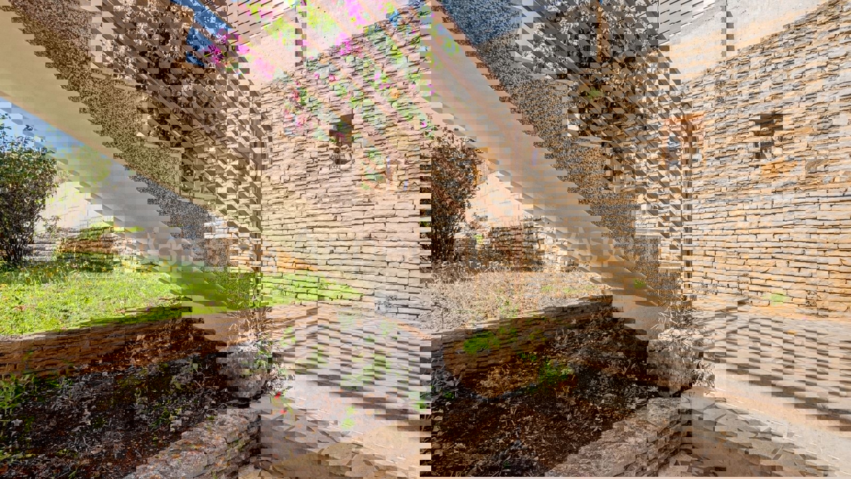 PREMANTURA